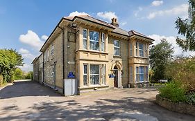 Shelford Lodge